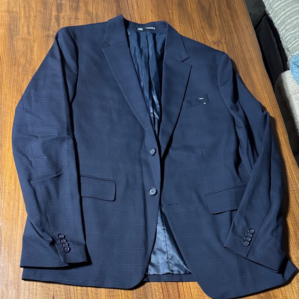 Zara Men's Dark Blue Blazer